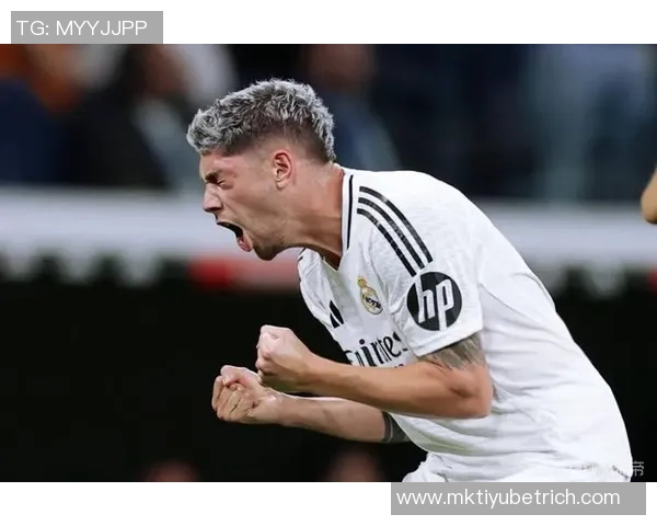 皇马今日训练吸引琼阿梅尼贝林厄姆巴尔韦德等球星参与 皇马今日训练吸引琼阿梅尼贝林厄姆巴尔韦德等球星参与