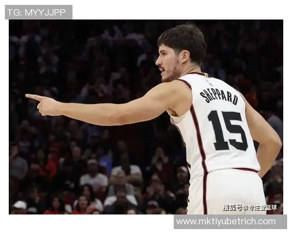 乌度卡谈防守策略称面对克莱与拉塞尔我们起初过于激进 乌度卡谈防守策略称面对克莱与拉塞尔我们起初过于激进