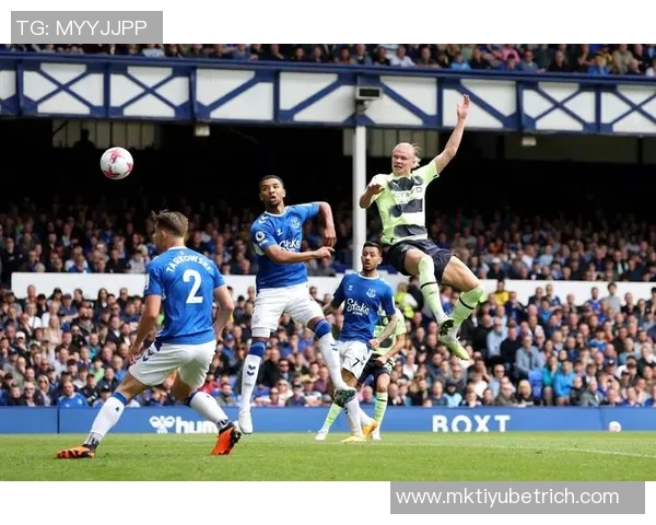 加克波本赛季英超表现不佳11轮仅进3球且射偏次数创纪录