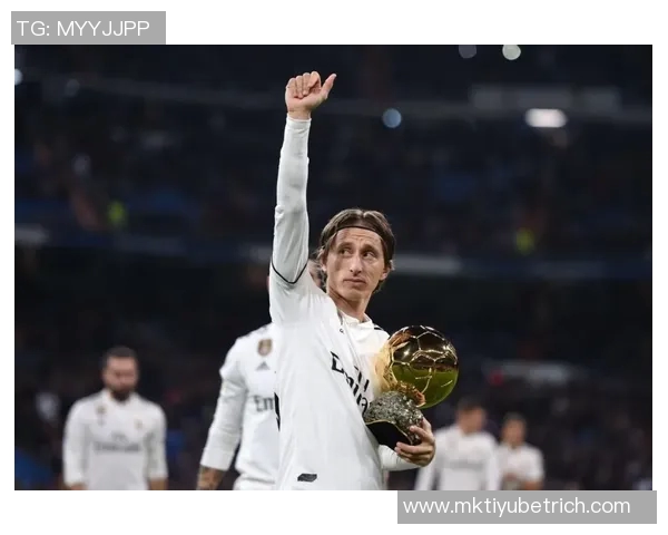 皇马明确目标寻找创造力中场接班莫德里奇角色